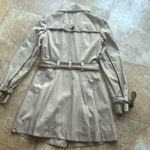 Express rain coat